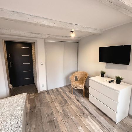Apartament Z Widokiem Na Pomnik Kopernika - Rynek Staromiejski Torun Ngoại thất bức ảnh