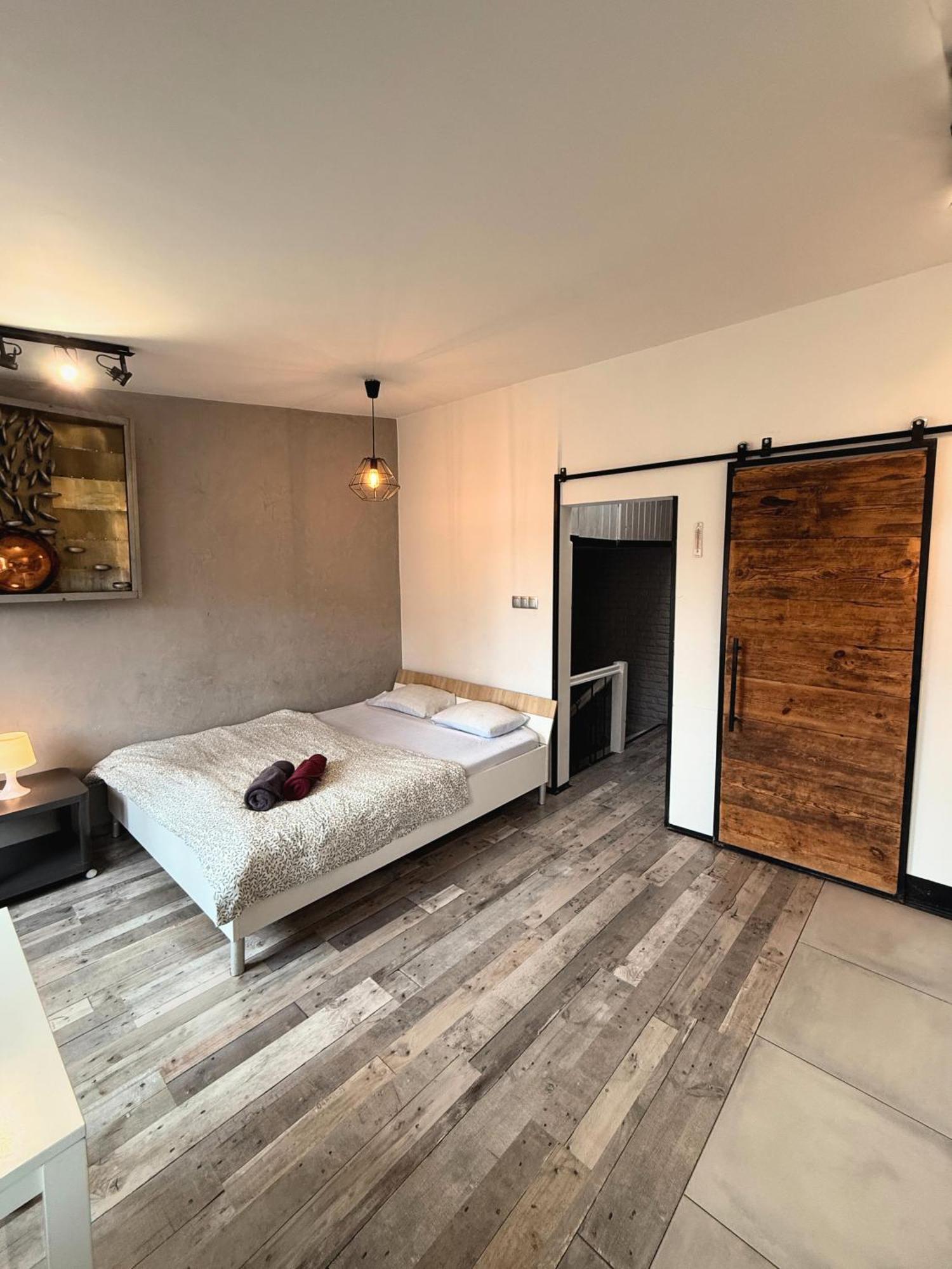 Apartament Z Widokiem Na Pomnik Kopernika - Rynek Staromiejski Torun Ngoại thất bức ảnh