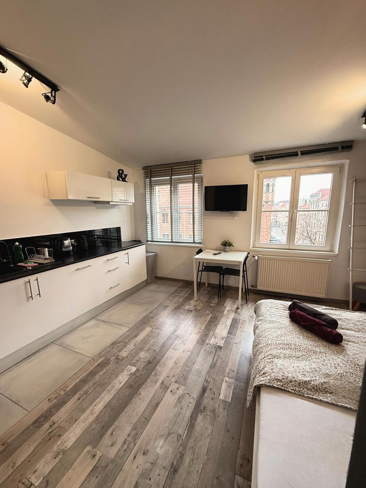 Apartament Z Widokiem Na Pomnik Kopernika - Rynek Staromiejski Torun Ngoại thất bức ảnh
