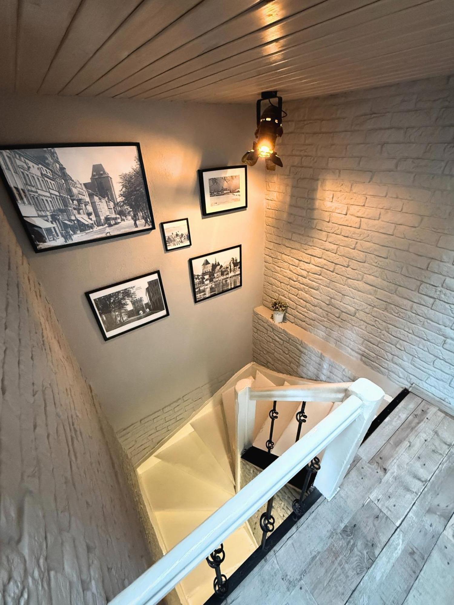 Apartament Z Widokiem Na Pomnik Kopernika - Rynek Staromiejski Torun Ngoại thất bức ảnh