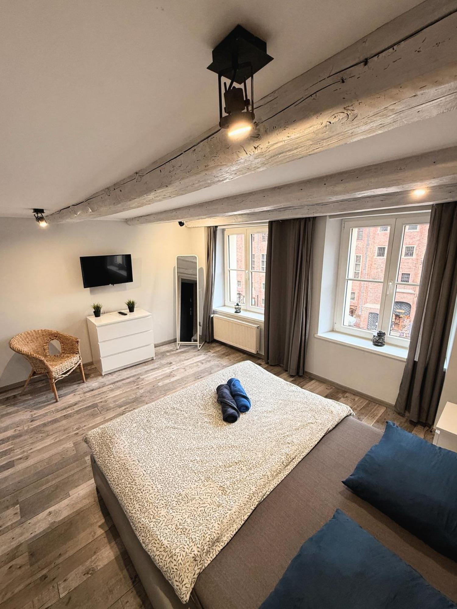 Apartament Z Widokiem Na Pomnik Kopernika - Rynek Staromiejski Torun Ngoại thất bức ảnh